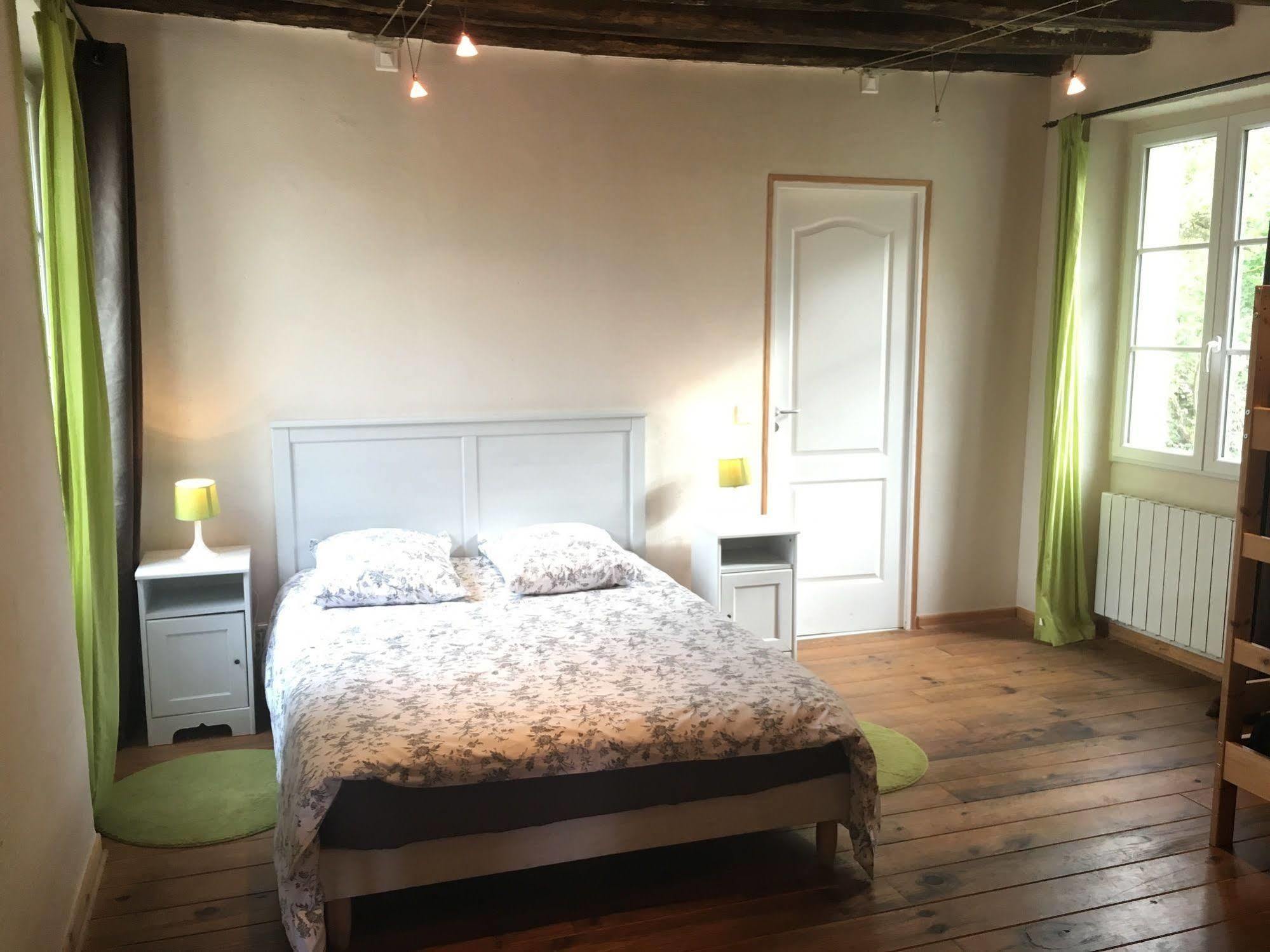 Domaine Du Moulin De Champie - Versailles - Gites & Suites Feucherolles Eksteriør bilde